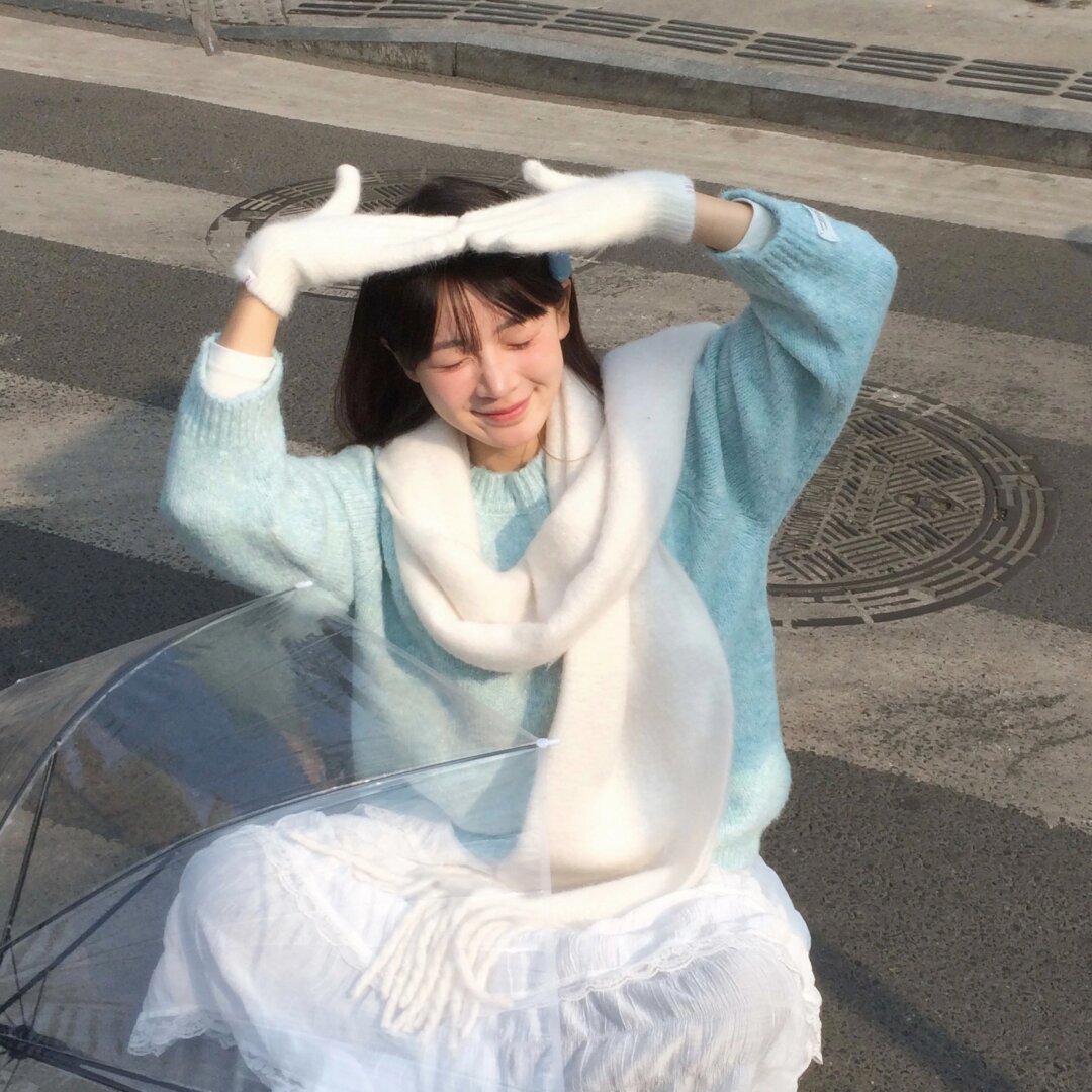 《某女星被扒学历造假，母校官网查无此人》配图
